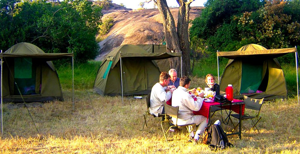 uganda camping safaris 