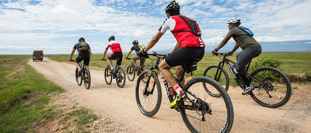 uganda cycling safaris 